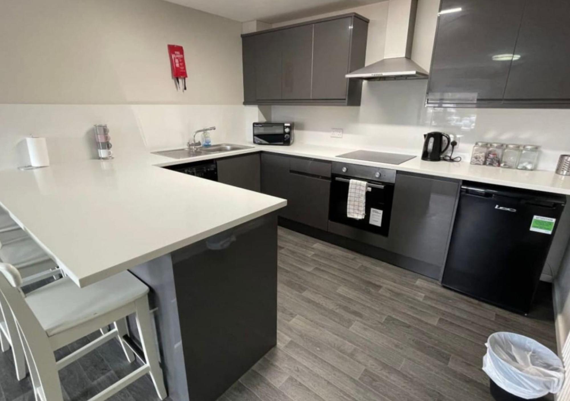 Ryan I Air I Bnb - 102 Mill Street - Free Parking Liverpool Exteriér fotografie